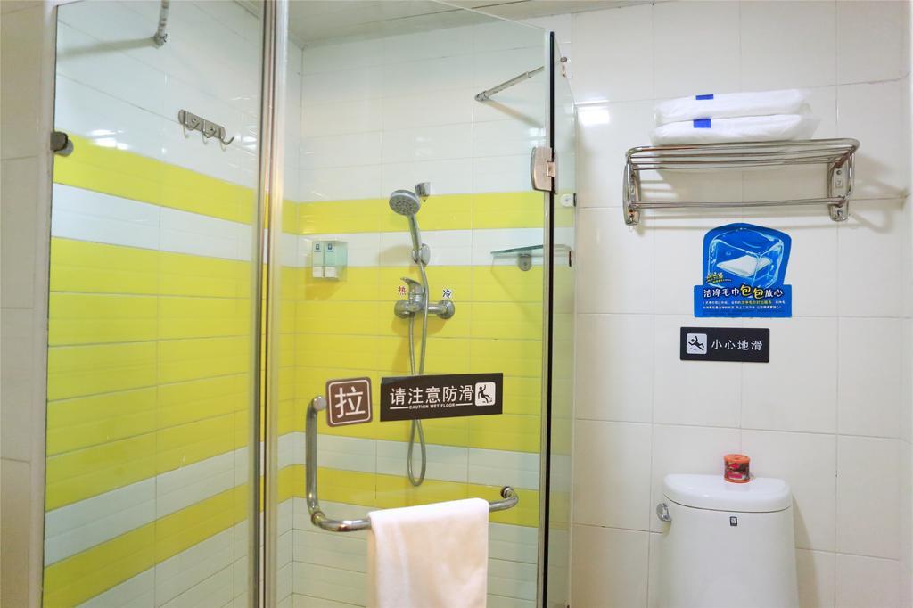 7Days Inn Guangzhou Jingxi Nanfang Hospital Subway Station Екстер'єр фото